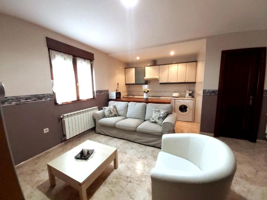 Apartamentos Rurales Andrea Llanes Buitenkant foto