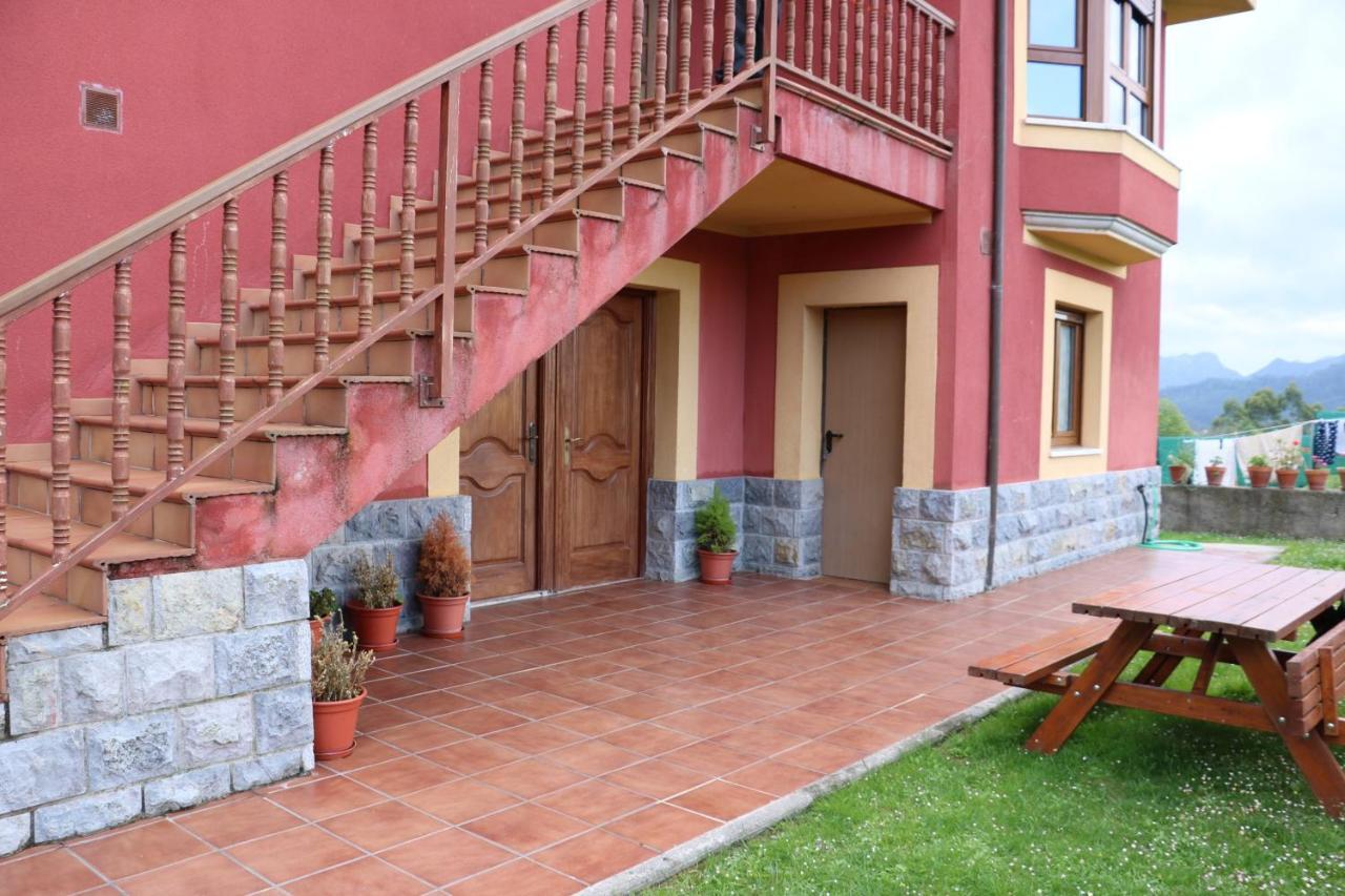 Apartamentos Rurales Andrea Llanes Buitenkant foto